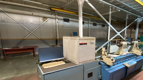 Used Hell Gravure Engraver TUK-304 (GRA3650007) for sale — Gravostar machine for rotogravure cylinder production — photo 1